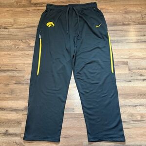 Y2K Nike Fit Team Iowa Hawkeyes Jogger Sweatpants